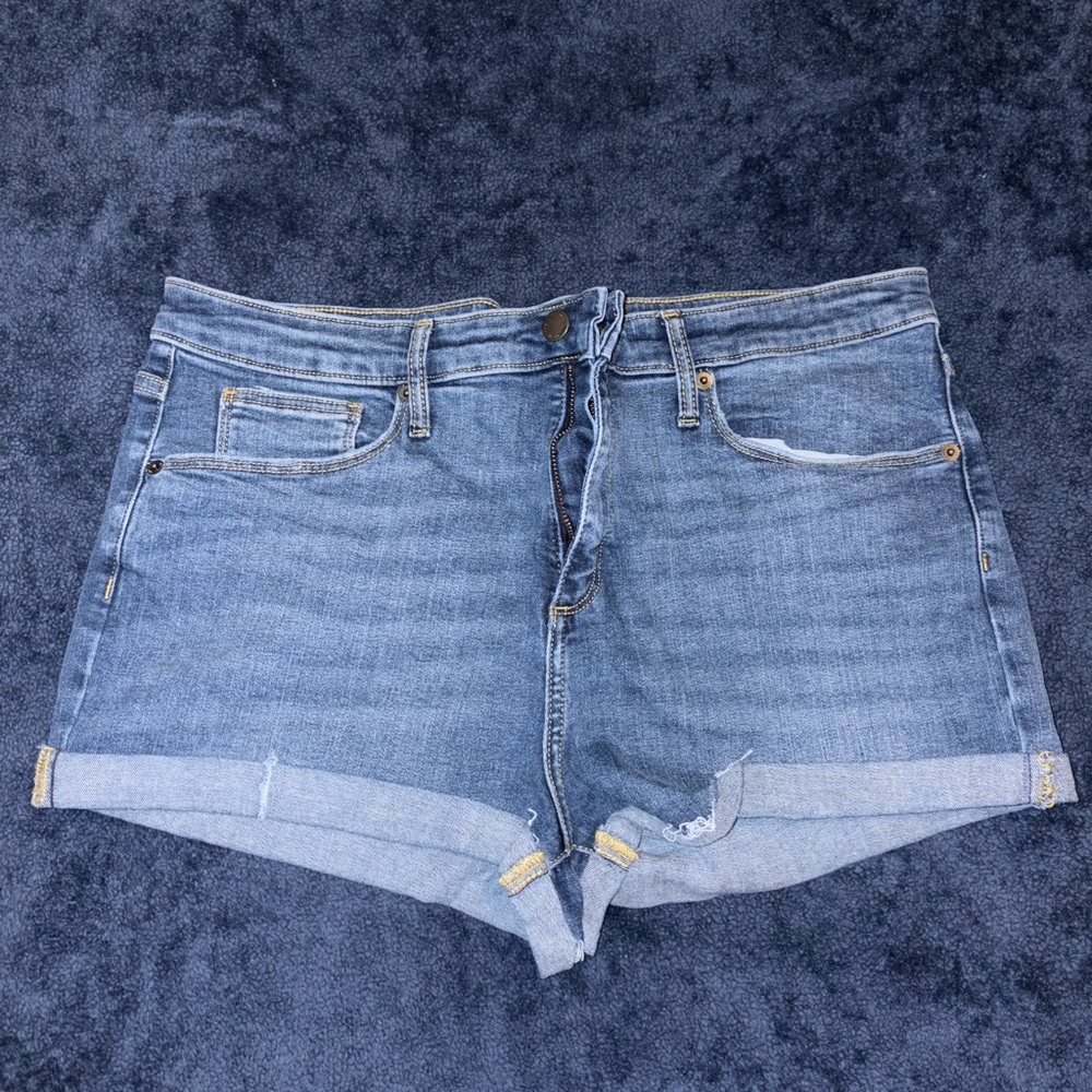 Universal Thread Light Blue Jean Shorts